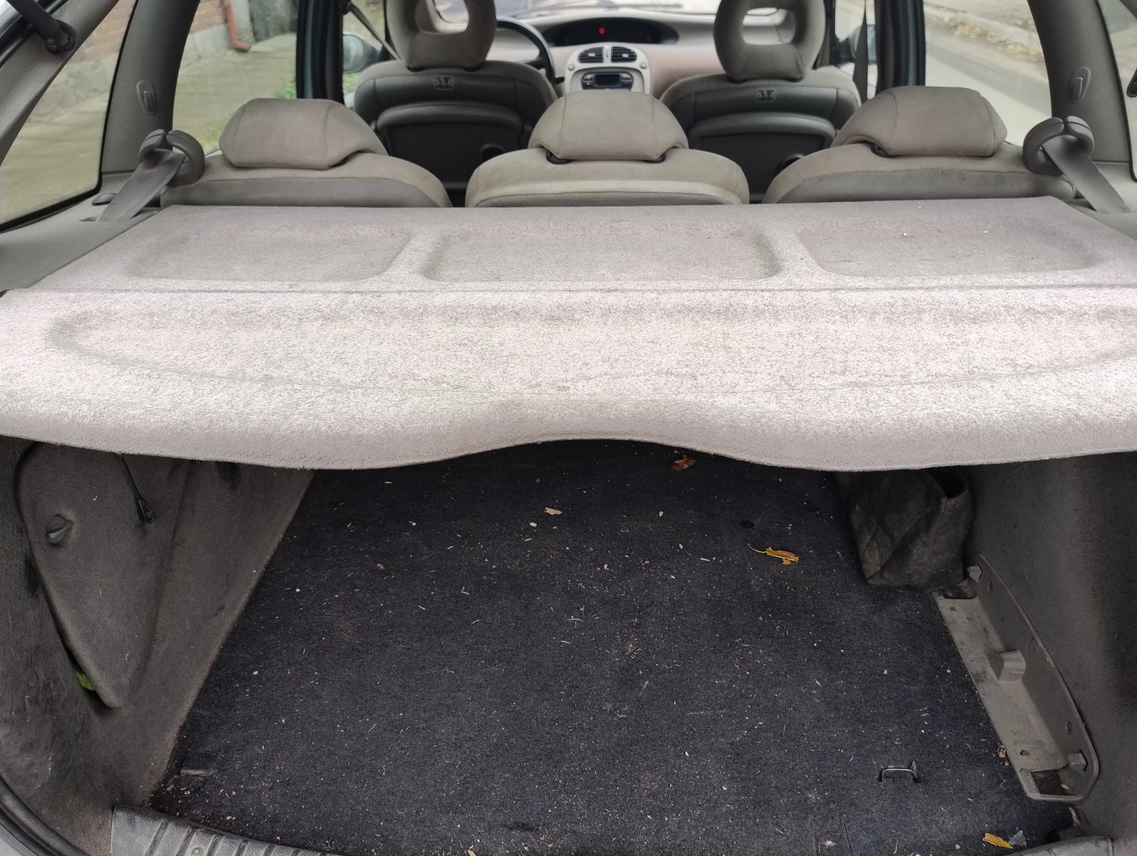 Citroen Xsara picasso 2.0HDI - изображение 9