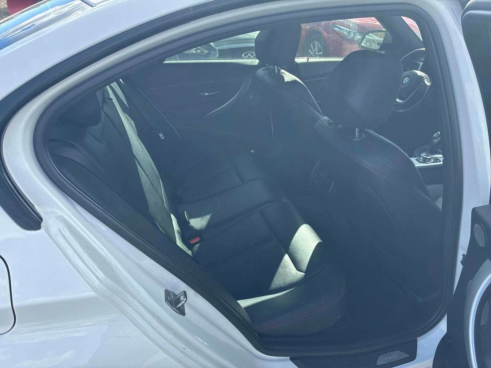 BMW 335 xdrive CARFAX    | Mobile.bg   12