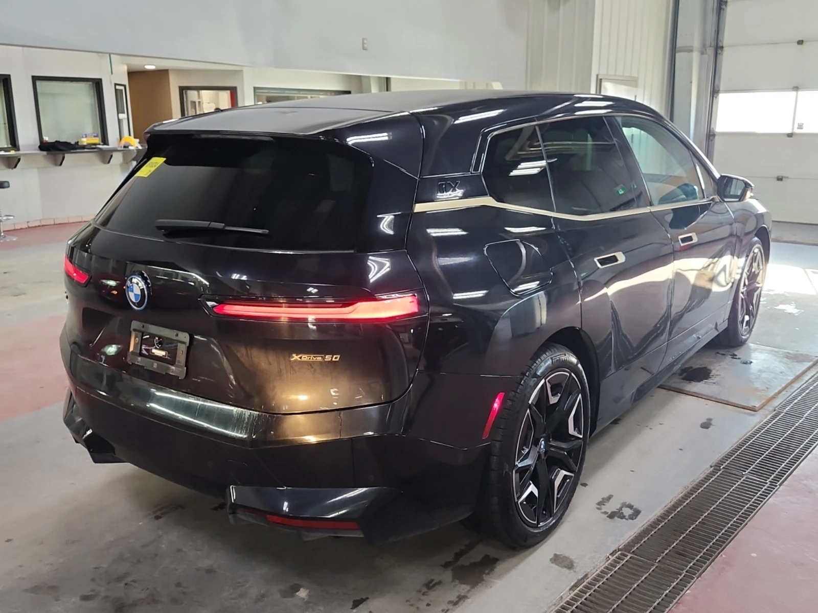 BMW iX * * CARFAX * * ���� ������ * *  | Mobile.bg � ����������� 3