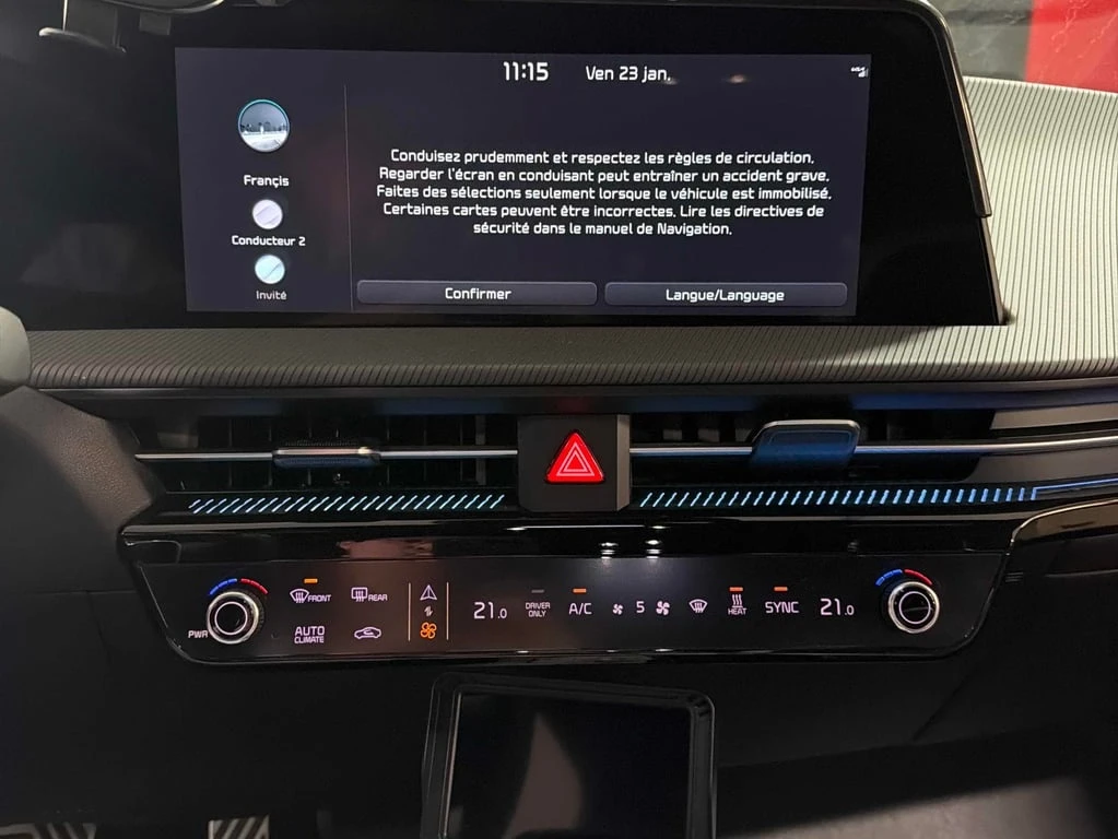 Kia EV6 * AWD Long Range w/GT Line Pkg 2 * CARFAX *  - изображение 9