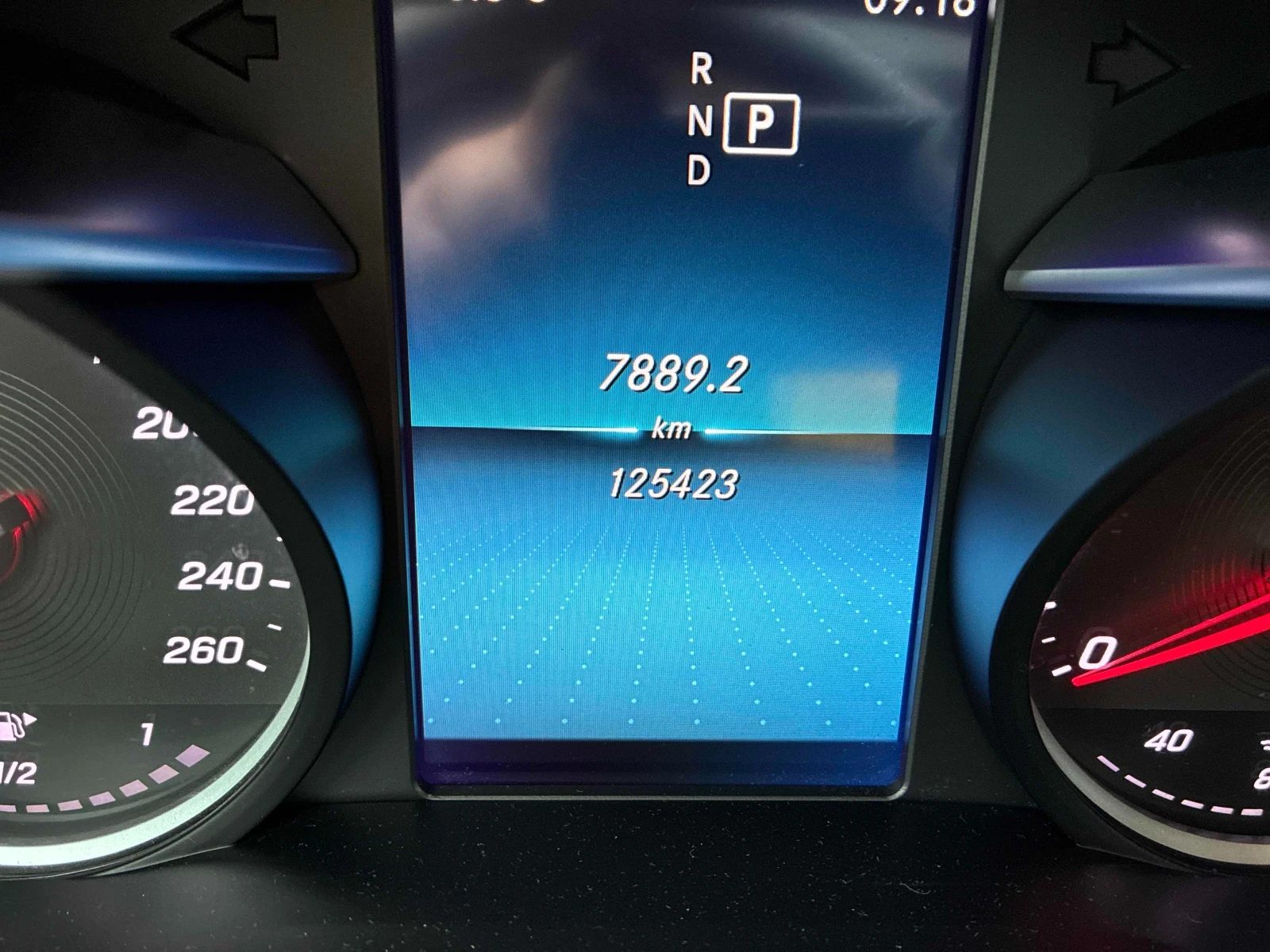 Mercedes-Benz C 300 * * CARFAX * * ���� ������ * *  | Mobile.bg � ����������� 11