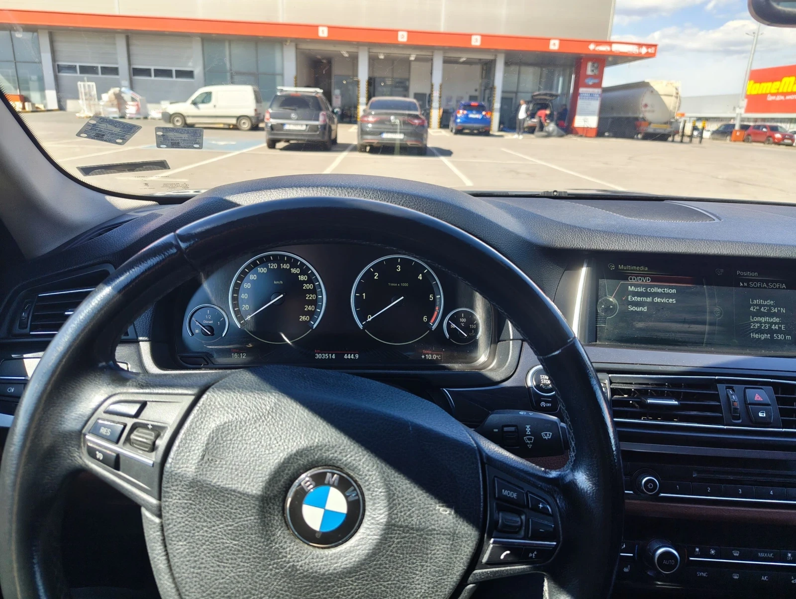 BMW 530 XD, снимка 3 - Автомобили и джипове - 54308563