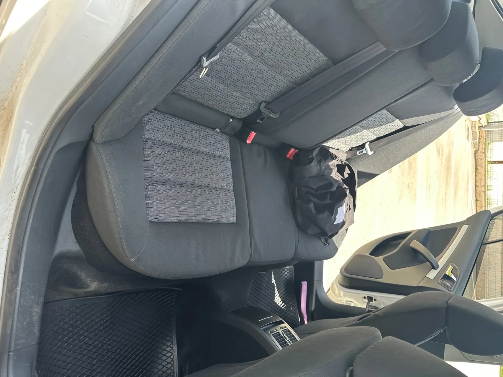 Skoda Octavia 1.6TDI, снимка 2 - Автомобили и джипове - 54632462
