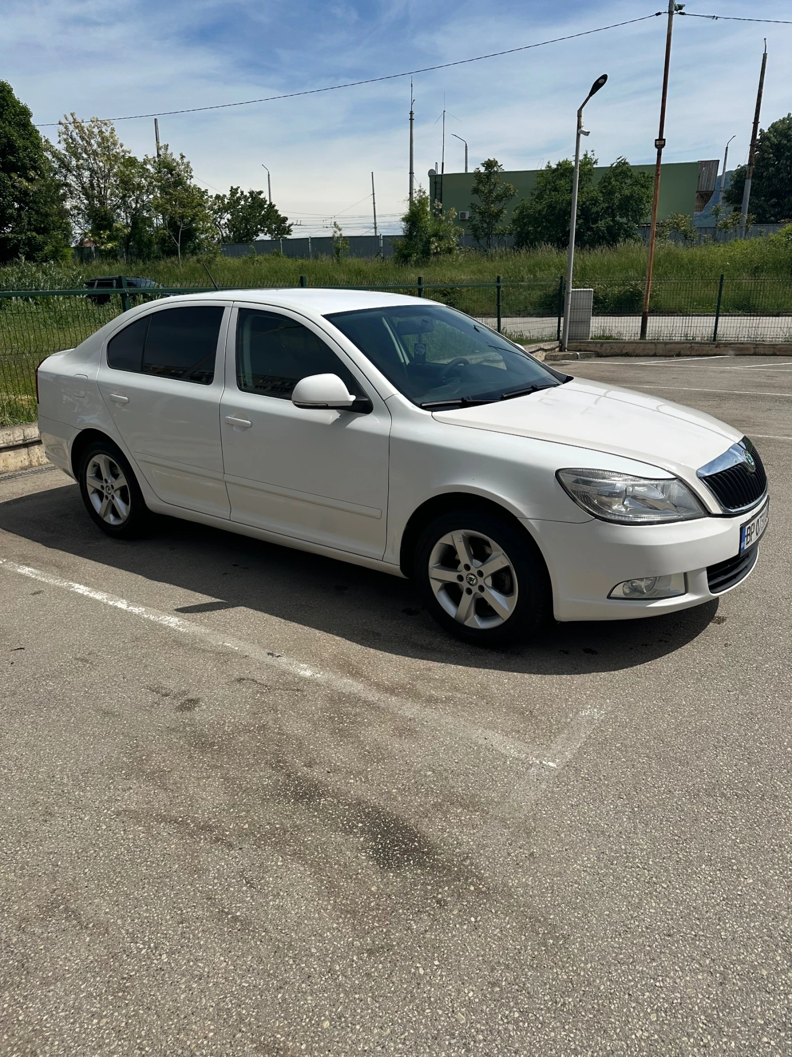 Skoda Octavia 1.6TDI, снимка 10 - Автомобили и джипове - 54632462