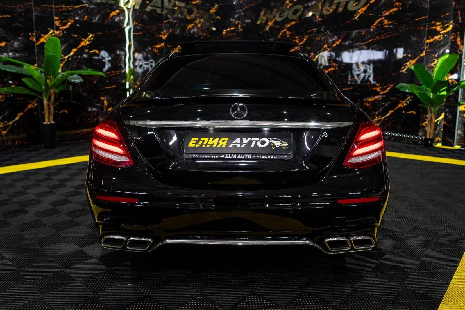 Mercedes-Benz E 220 D FULL AMG LINE LED ПАНО BURM 3XTV ЛИЗИНГ 100%, снимка 8 - Автомобили и джипове - 54818655