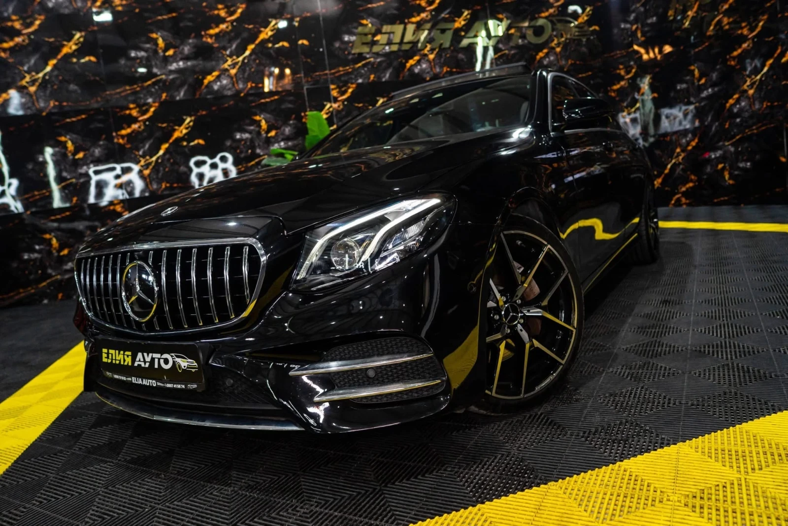 Mercedes-Benz E 220 D FULL AMG LINE LED ПАНО BURM 3XTV ЛИЗИНГ 100%, снимка 4 - Автомобили и джипове - 54818655