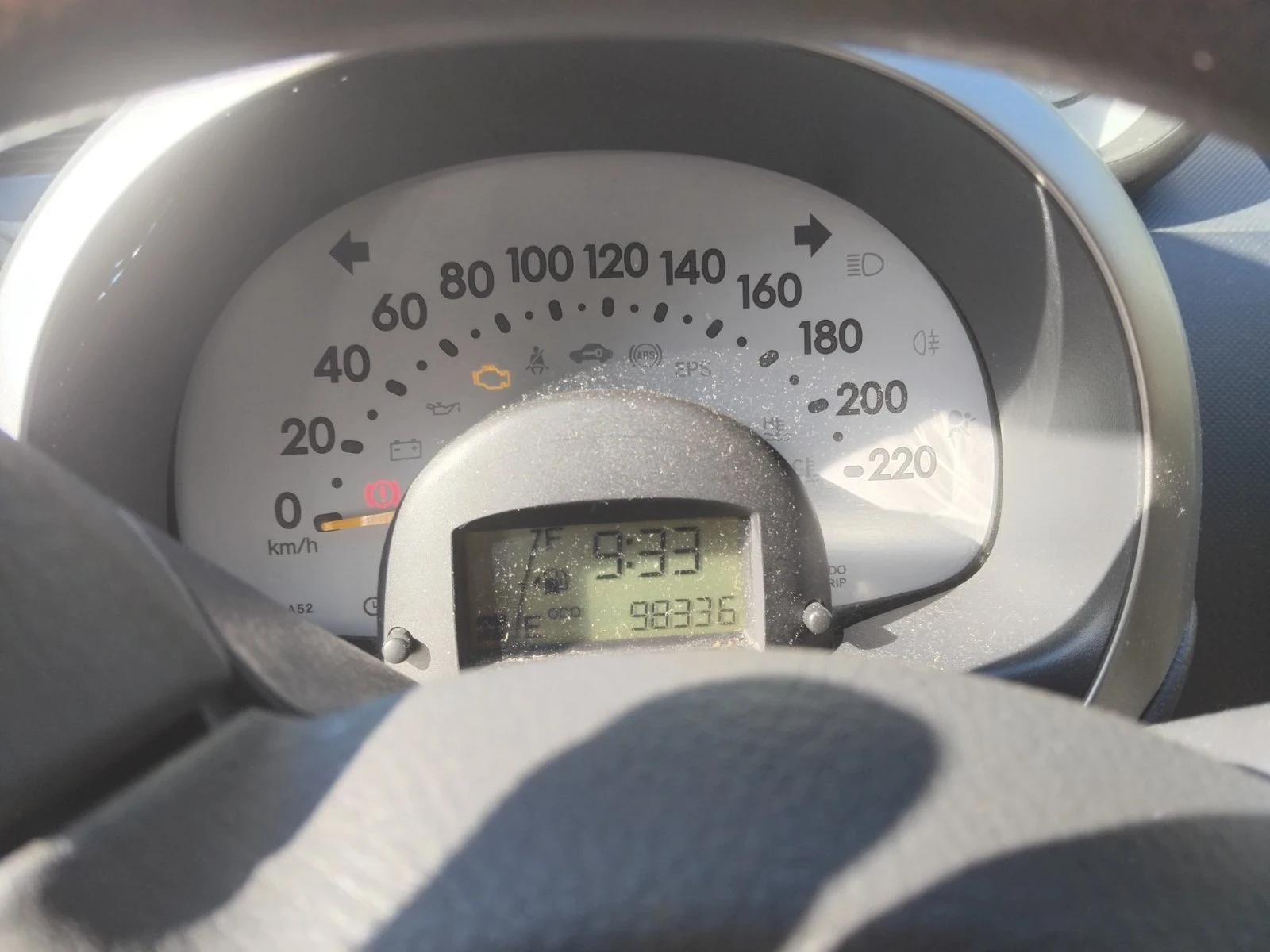 Daihatsu Sirion 1, 3i s-16v-87p.s.* КлиматиК* 4х4, снимка 11 - Автомобили и джипове - 55675334