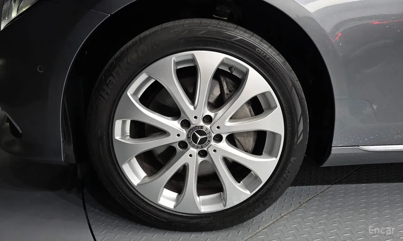Mercedes-Benz E 300 4MATIC* �������* 360������* ������ | Mobile.bg � ����������� 5