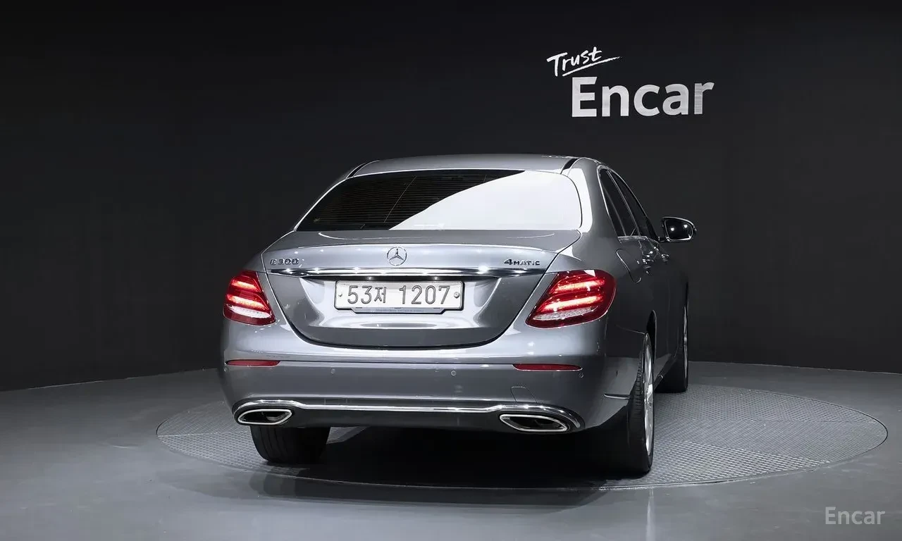 Mercedes-Benz E 300 4MATIC* �������* 360������* ������ | Mobile.bg � ����������� 4