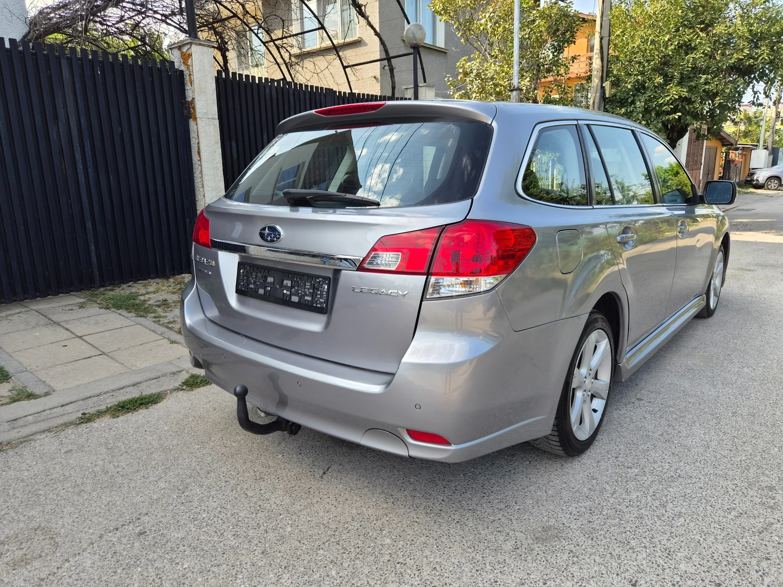 Subaru Legacy 2.0i avtomat, снимка 4 - Автомобили и джипове - 55753043