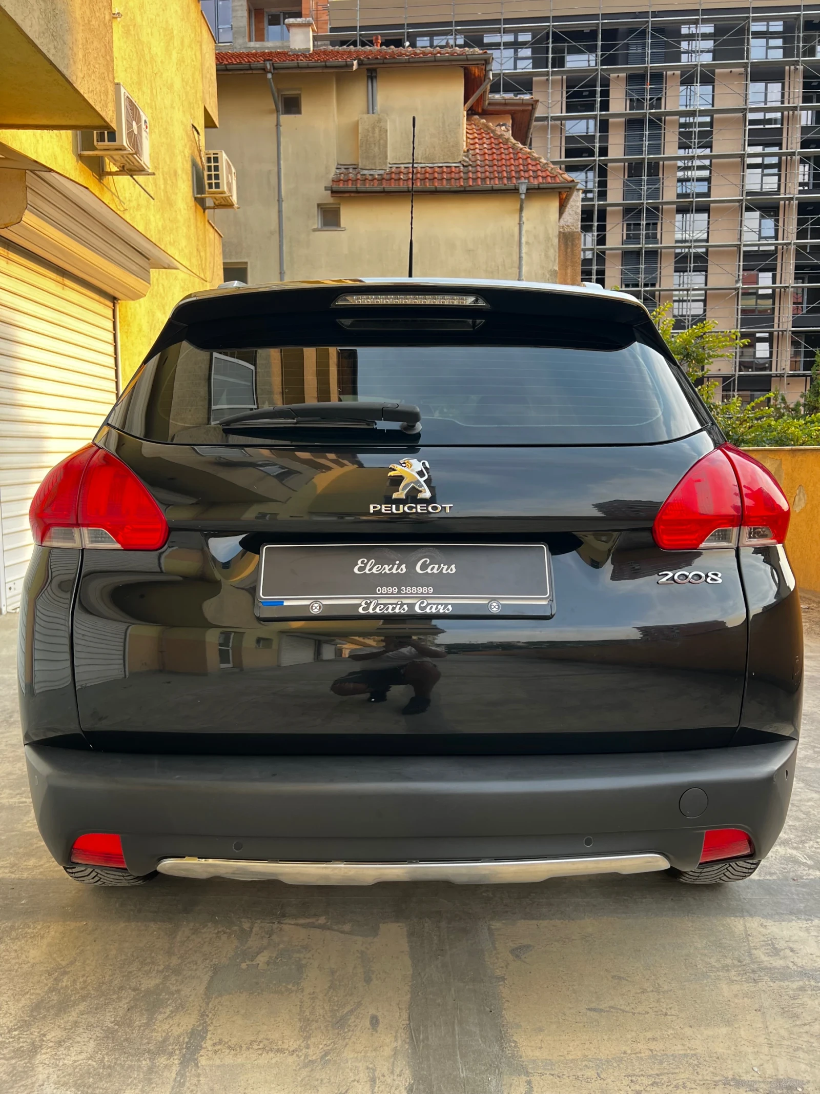 Peugeot 2008 1.6 BlueHDI, снимка 4 - Автомобили и джипове - 56160479