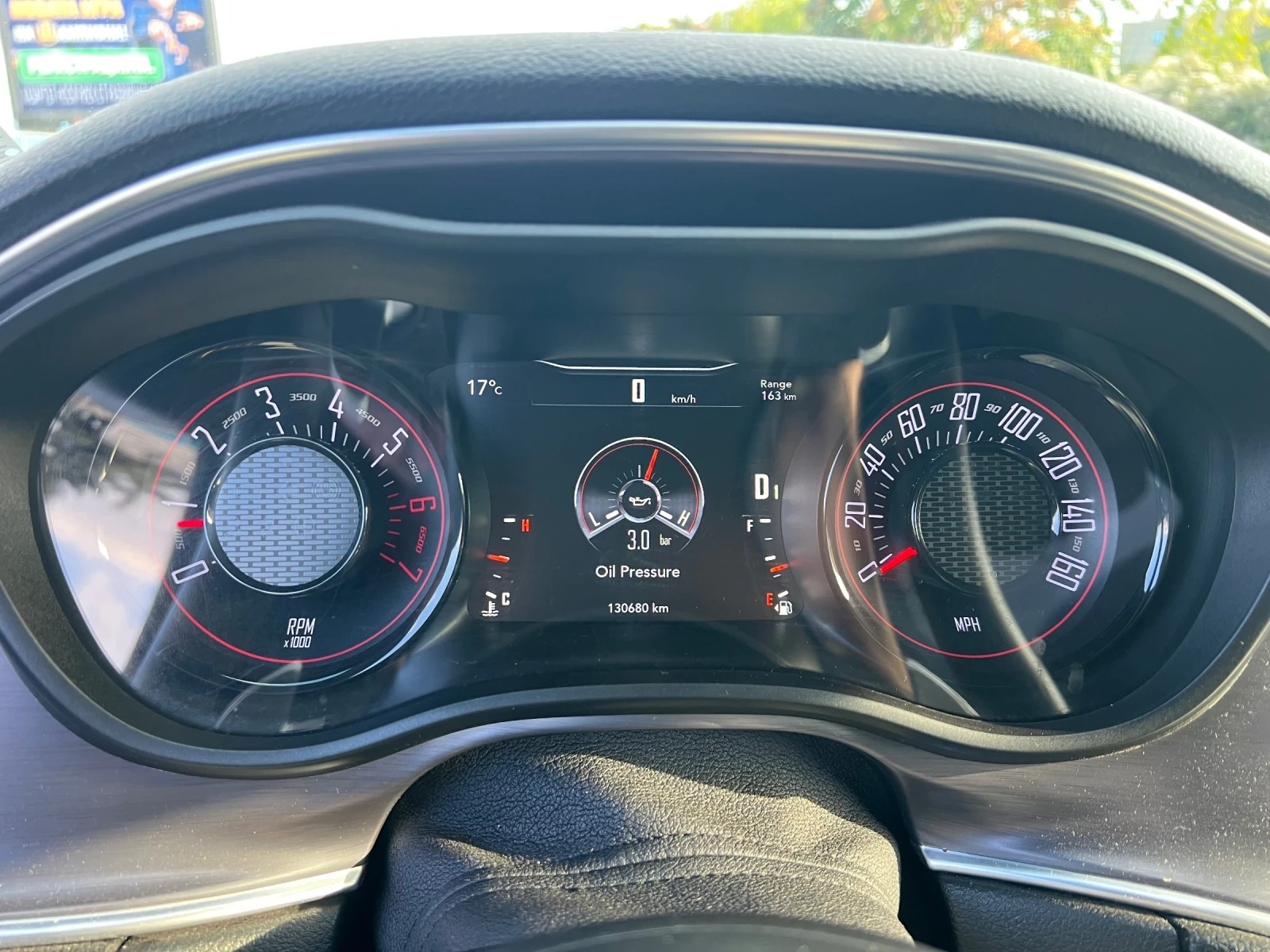 Dodge Challenger 5.7 HEMI R/T, снимка 13 - Автомобили и джипове - 56297964