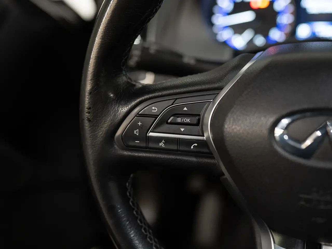 Infiniti Q60 2.0T | PURE | AWD | REAR CAM | SUNROOF All Wheel | Mobile.bg � ����������� 11