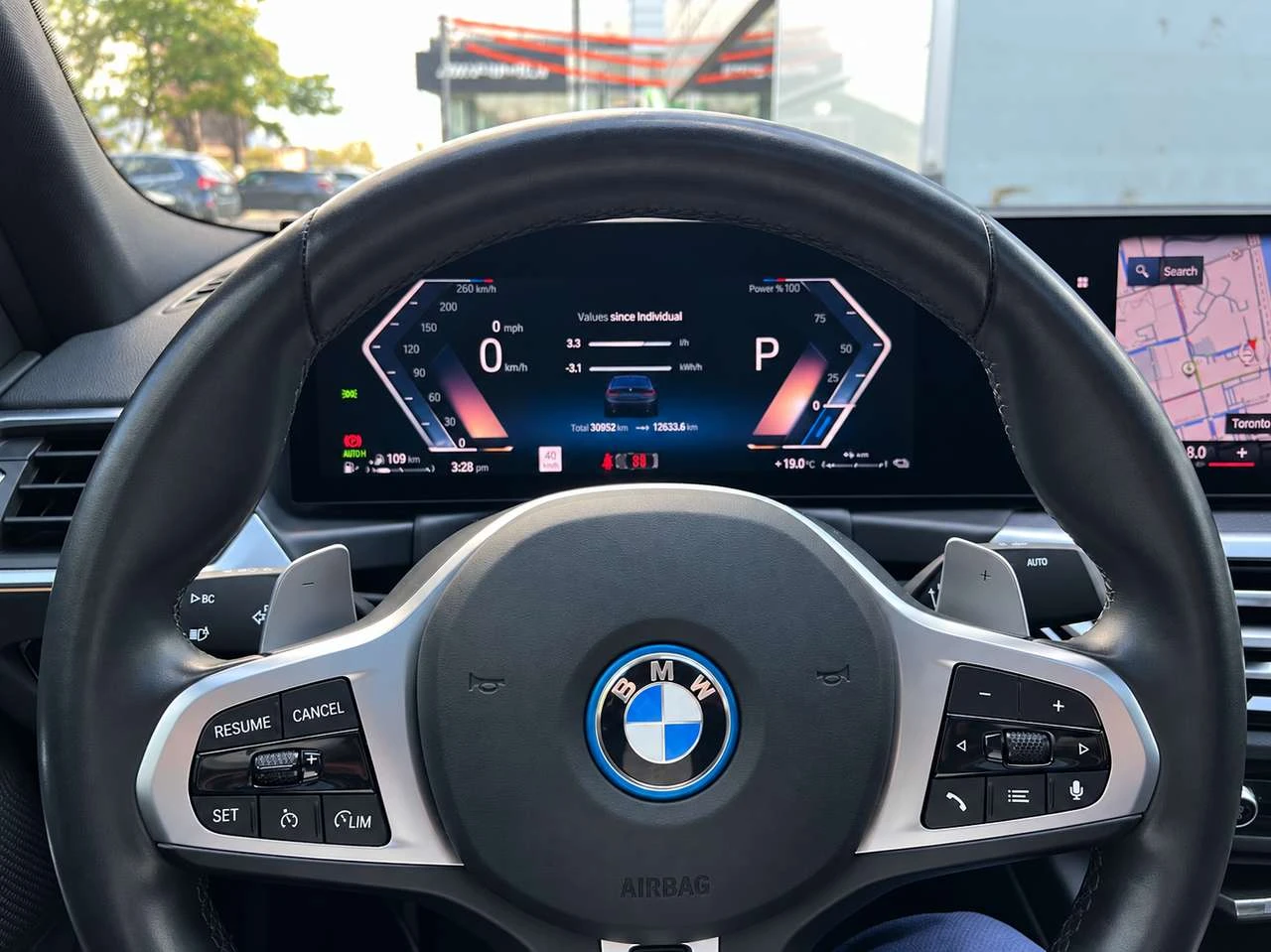 BMW 330 2024 BMW 3 Series Sedan 330e Plug-in | Mobile.bg � ����������� 14