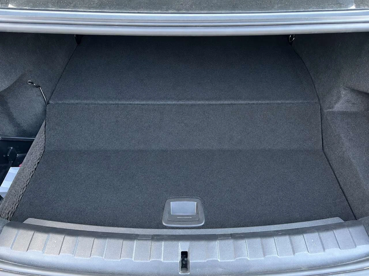 BMW 330 2024 BMW 3 Series Sedan 330e Plug-in | Mobile.bg � ����������� 12