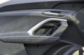 Audi Q5 2.0 TDI Quattro = S-line = Black Optic Гаранция, снимка 4