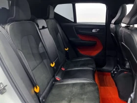 Volvo XC40, снимка 11