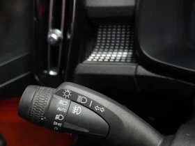 Volvo XC40, снимка 17