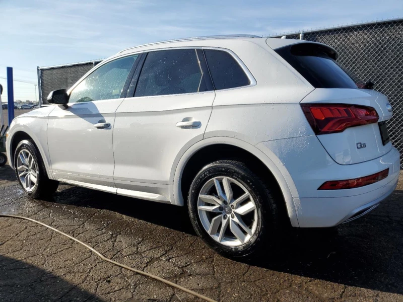 Audi Q5 PREMIUM 2.0T, снимка 3 - Автомобили и джипове - 48096026