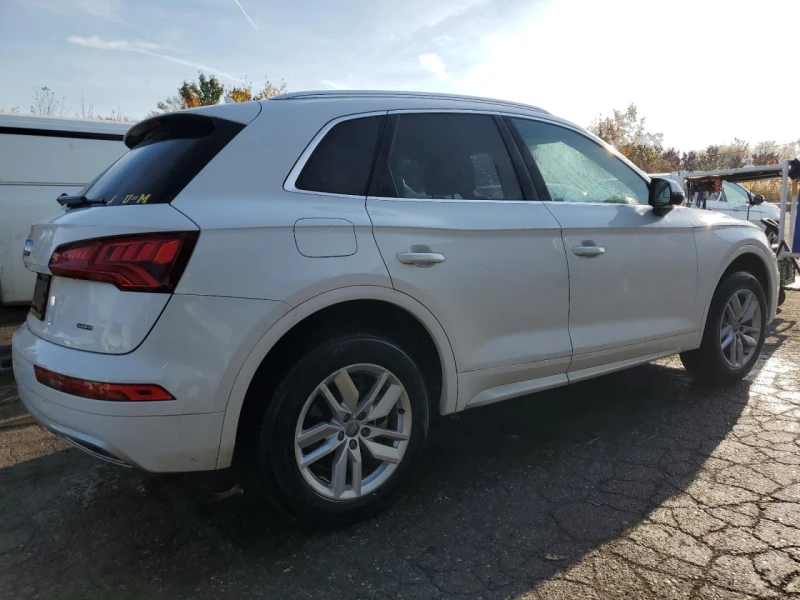 Audi Q5 PREMIUM 2.0T, снимка 4 - Автомобили и джипове - 48096026