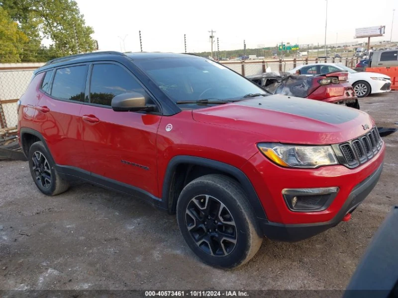 Jeep Compass 2.4L I-4 VVT, 180HP 4X4 Drive, снимка 1 - Автомобили и джипове - 48597849