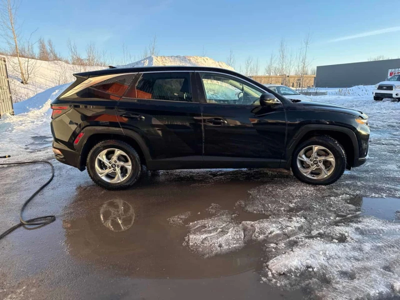 Hyundai Tucson * Essential * CARFAX * ЦЕНА ДО БГ, снимка 4 - Автомобили и джипове - 53584061