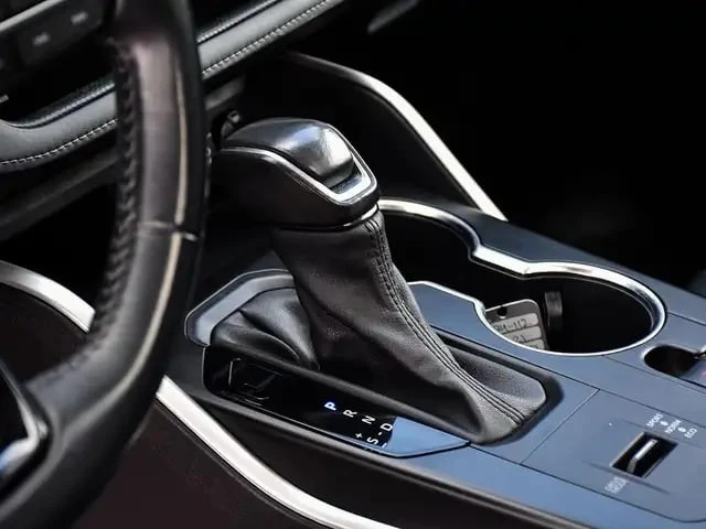 Toyota Highlander / XLE Hybrid / СЛЕДЕНЕ НА ЛЕНТИ / CARFAX / 1 OWNER, снимка 13 - Автомобили и джипове - 53362758