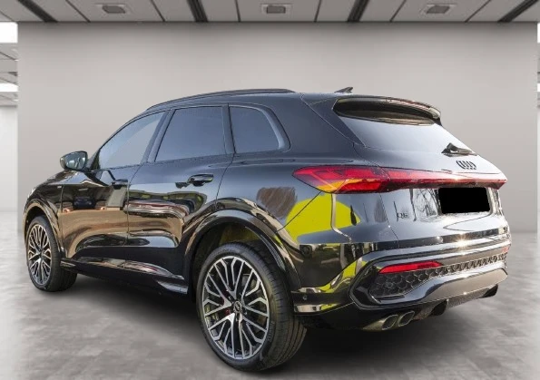 Audi Q5 2.0 TDI Quattro = S-line = Black Optic Гаранция, снимка 2 - Автомобили и джипове - 53987593
