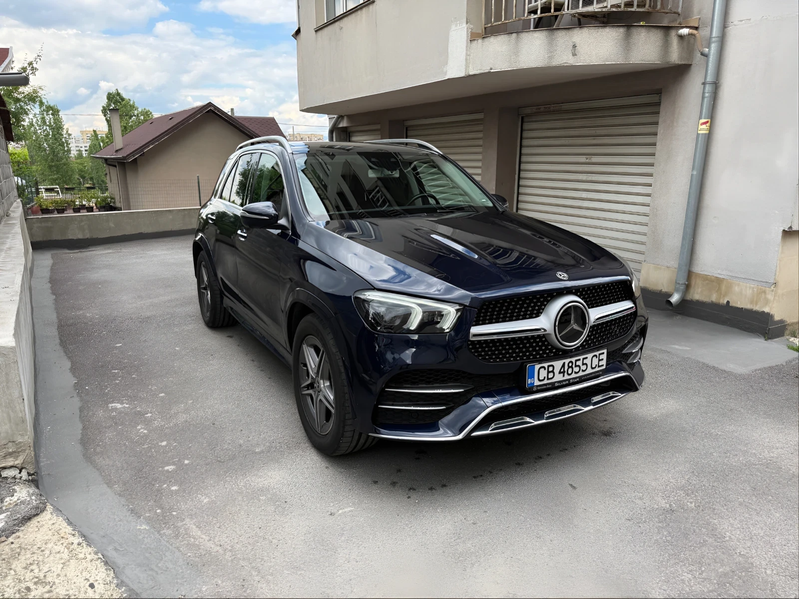 Mercedes-Benz GLE 350 300d AMG - изображение 3