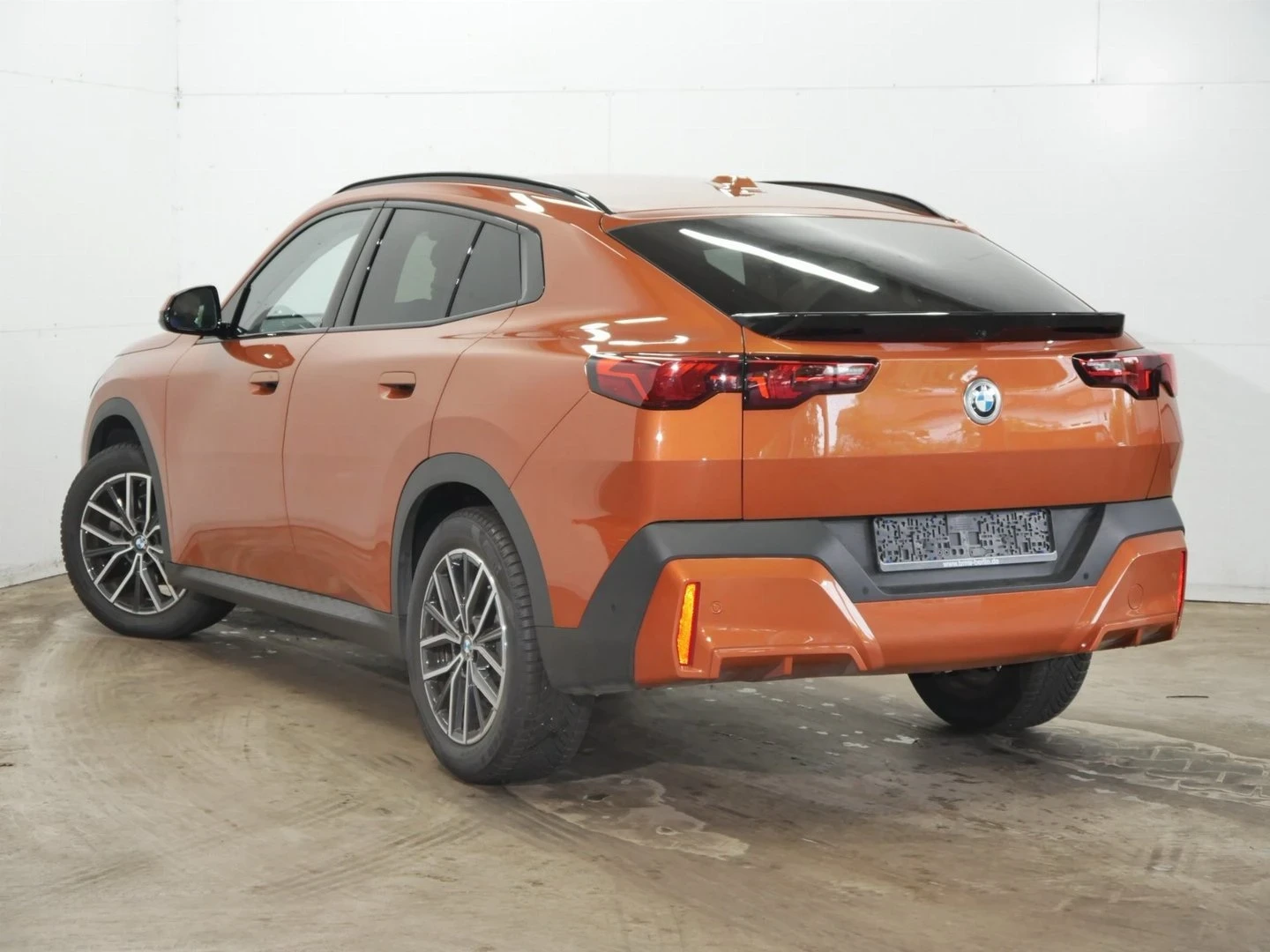 BMW X2 BMW XW 1.8 D?ZEL - изображение 9
