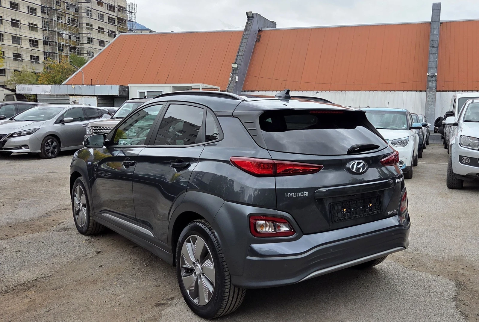Hyundai Kona 64KWh/SOH100%/Premium, снимка 4 - Автомобили и джипове - 54830437