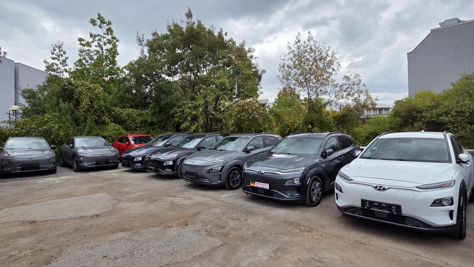 Hyundai Kona 64KWh/SOH100%/Premium, снимка 15 - Автомобили и джипове - 54830437
