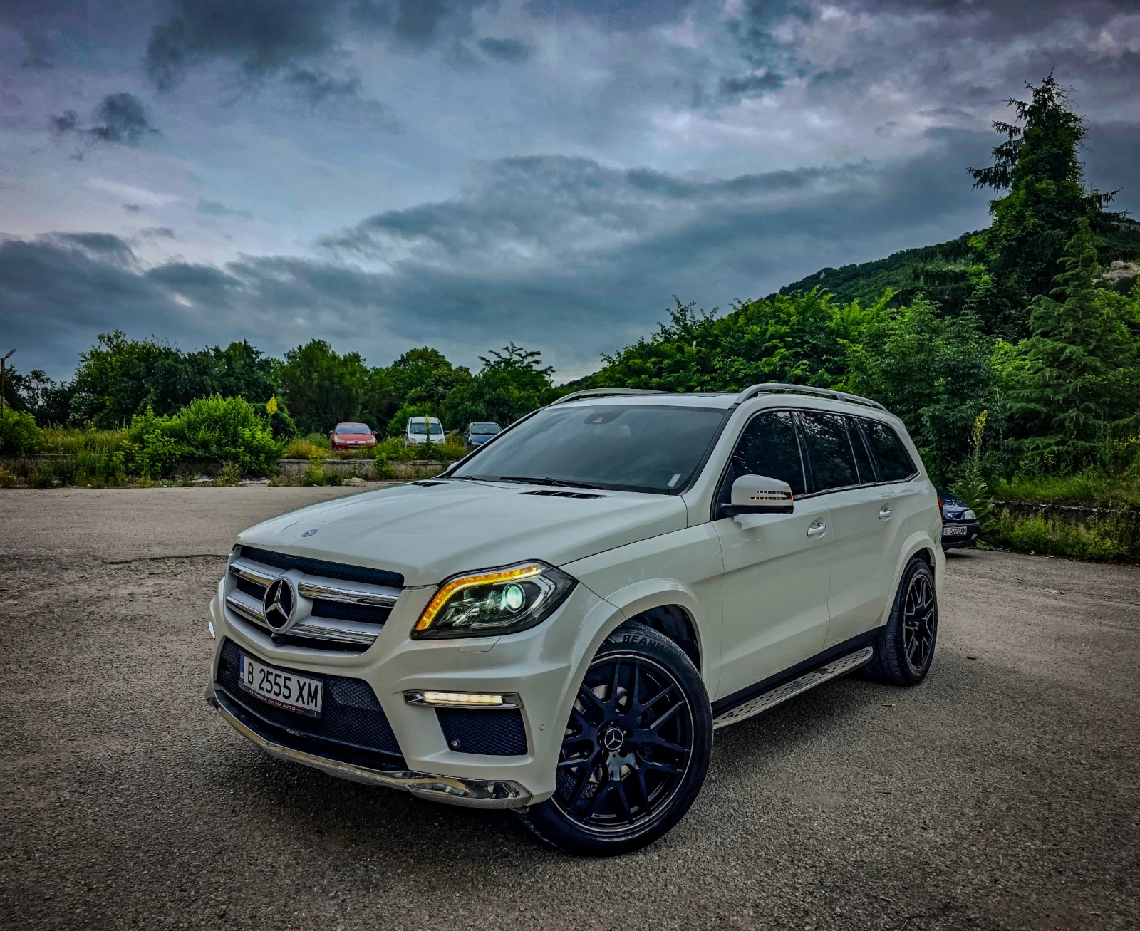 Mercedes-Benz GL 350 = CDI= AMG PACKET= 3XTV= 360 = DISTRONIC= 
