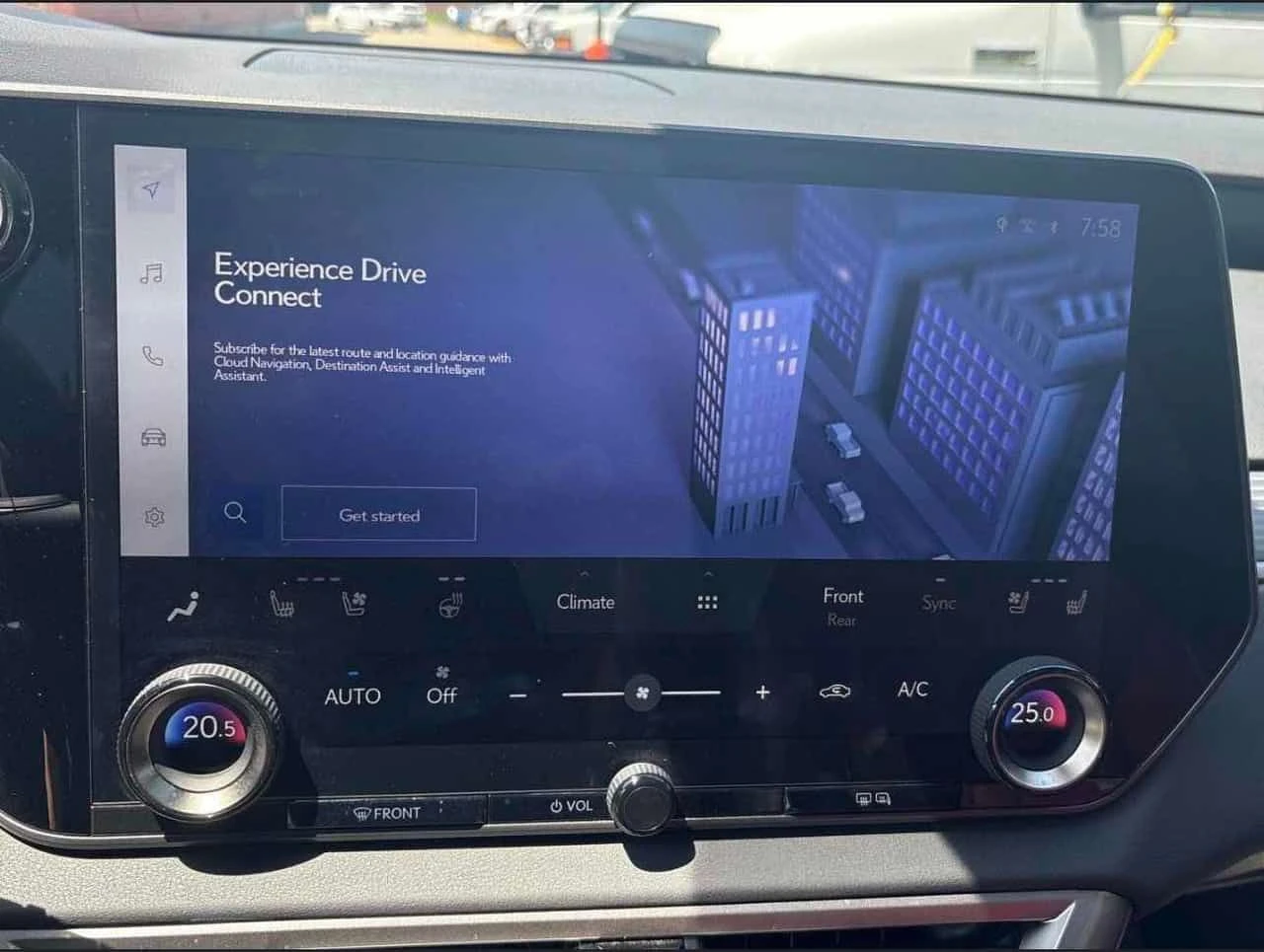 Lexus RX 500h CARFAX, снимка 10 - Автомобили и джипове - 54937523