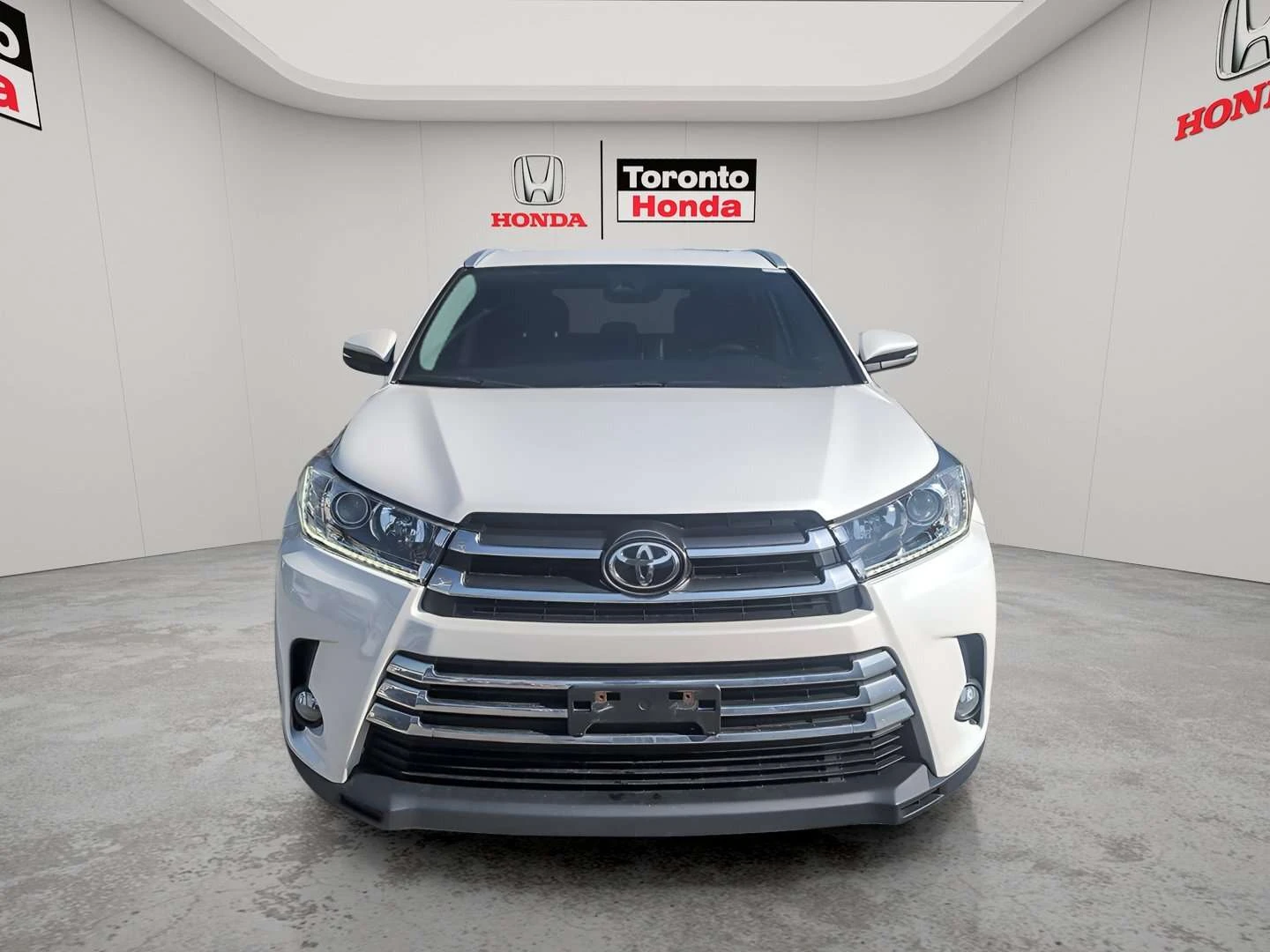 Toyota Highlander XLE, 4Х4, ЦЕНА ДО БГ, снимка 8 - Автомобили и джипове - 54989890