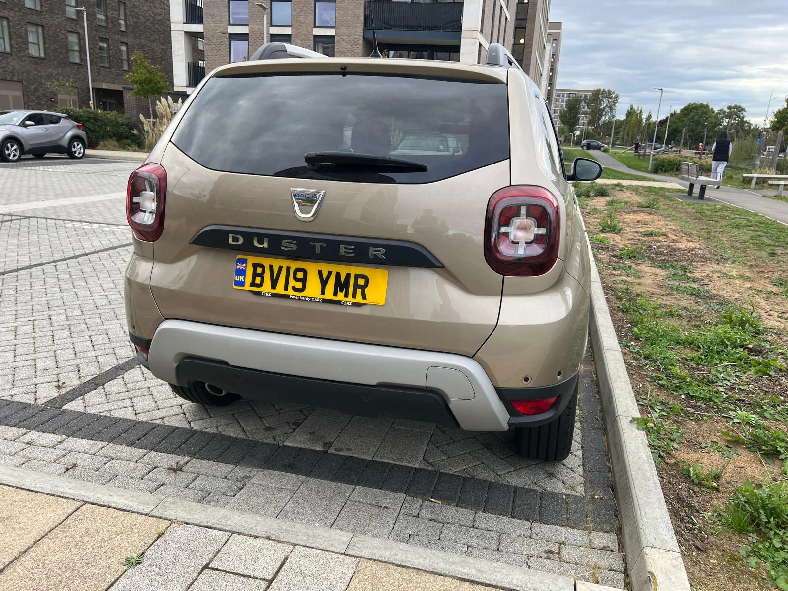 Dacia Duster Престиж , снимка 6 - Автомобили и джипове - 55596482