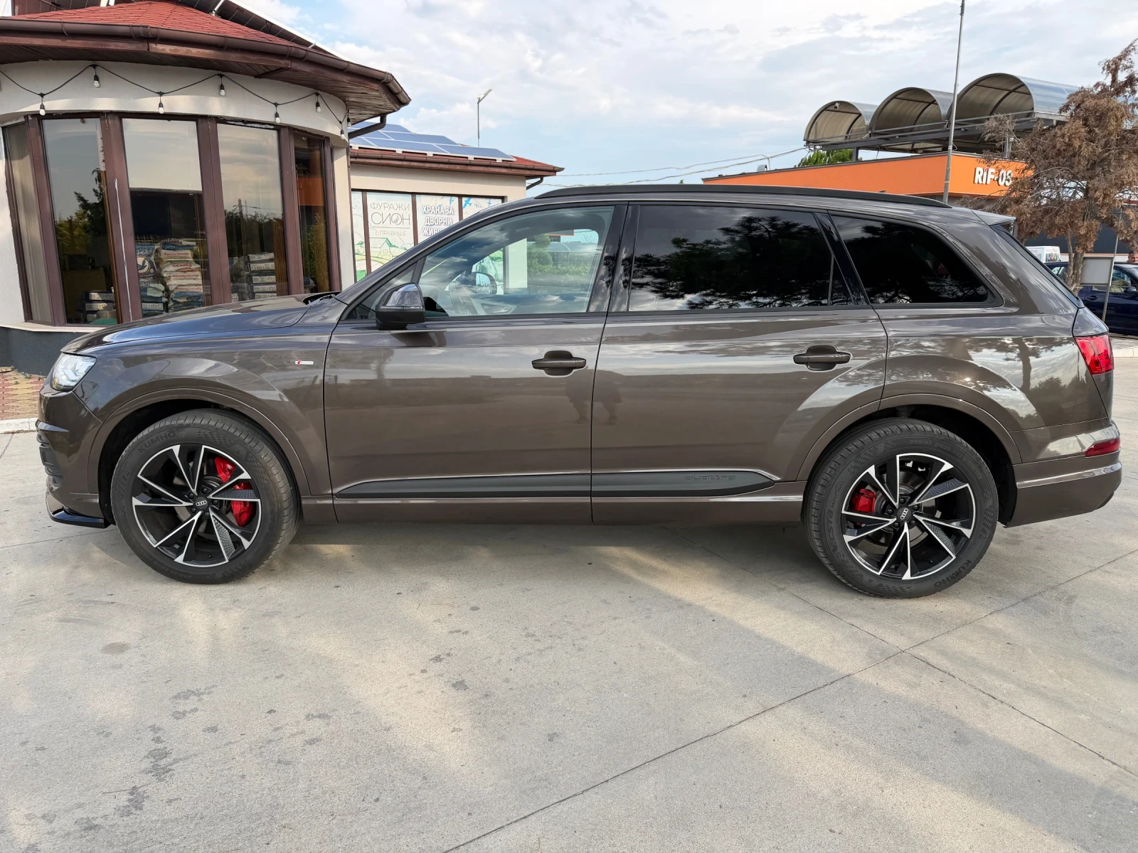 Audi Q7 3.0 TDi / S Line, снимка 8 - Автомобили и джипове - 55847020