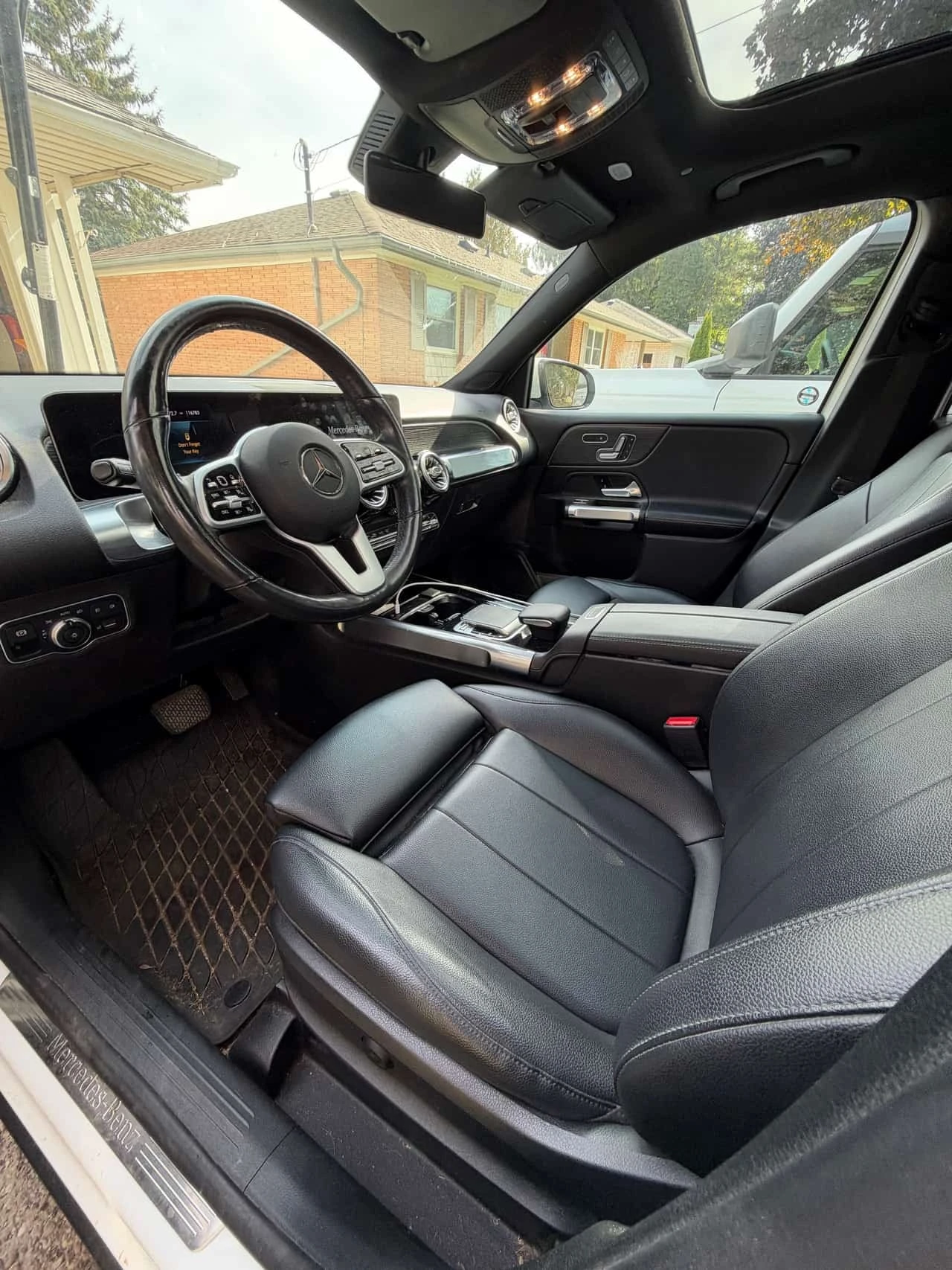 Mercedes-Benz GLB 250 * CARFAX * ОТ ПРЕДСТАВИТЕЛСТВО * , снимка 5 - Автомобили и джипове - 56324099