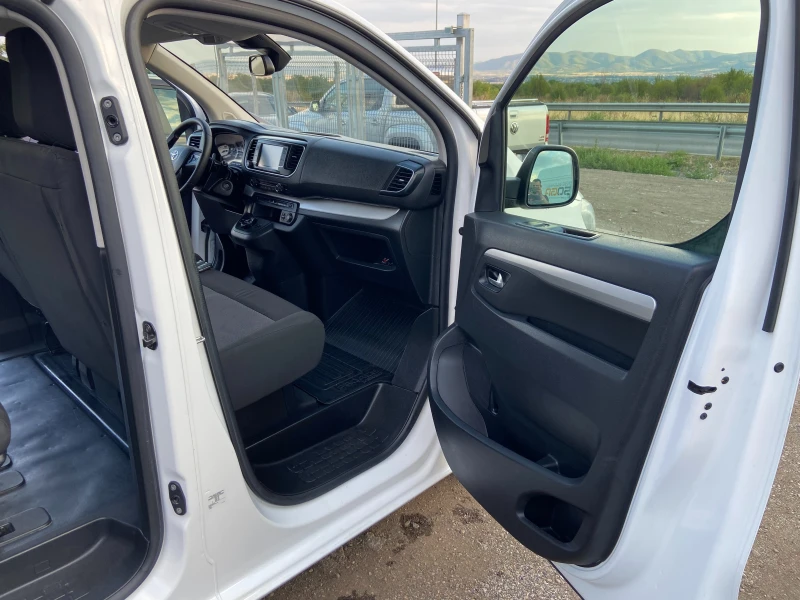 Toyota Proace VERSO 2.0 NAVI MAXI 8+ 1, снимка 15 - Бусове и автобуси - 51488917
