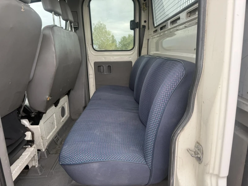 VW Crafter 2.5TDI 6+ 1МЕСТА БАРТЕР ЛИЗИНГ, снимка 9 - Бусове и автобуси - 52079094