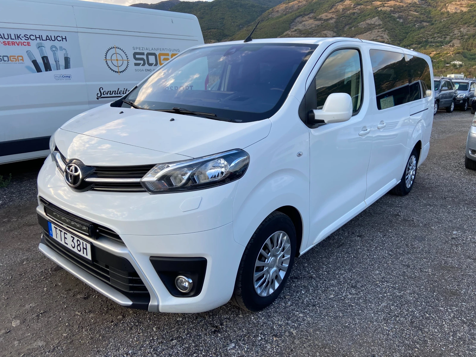 Toyota Proace VERSO 2.0 NAVI MAXI 8+ 1 | Mobile.bg � ����������� 1