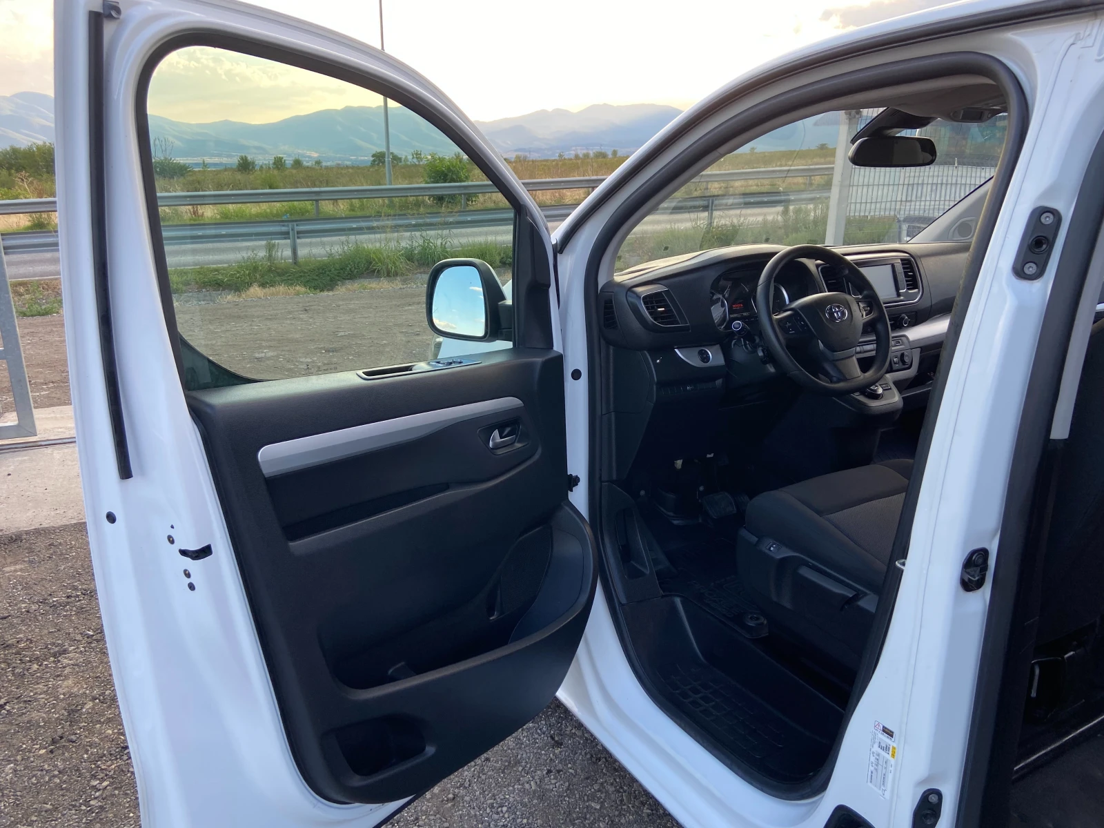 Toyota Proace VERSO 2.0 NAVI MAXI 8+ 1 - изображение 10