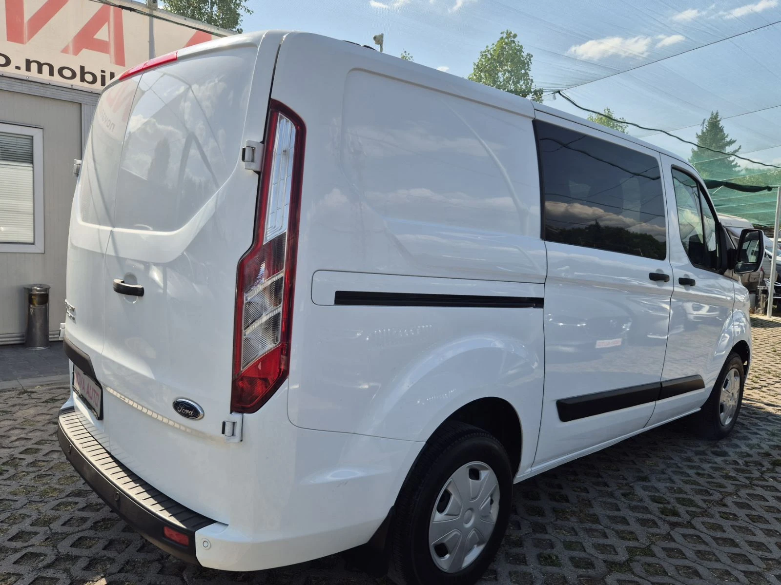 Ford Transit Custom 2.0D-2019г-FACE LIFT-LED-ТОВАРОПЪТНИЧЕСКИ- - изображение 4