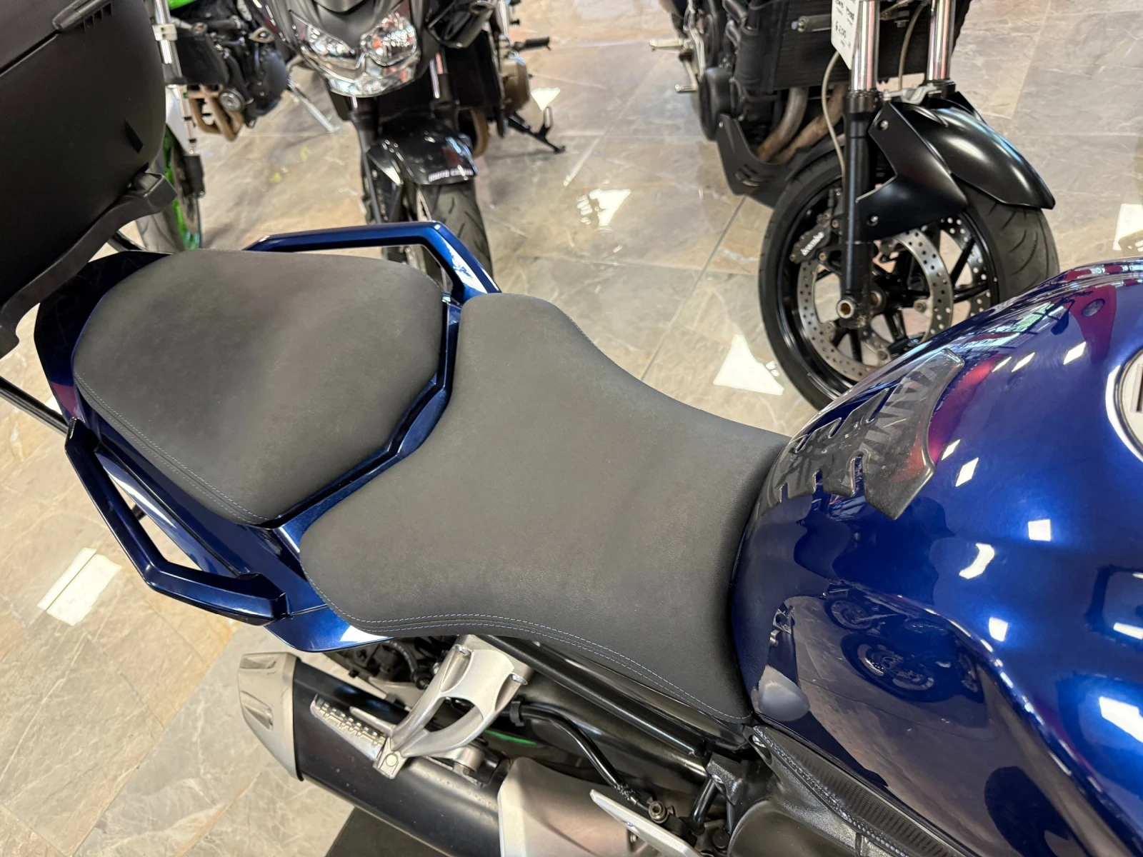 Yamaha FZ1 1000 - изображение 6