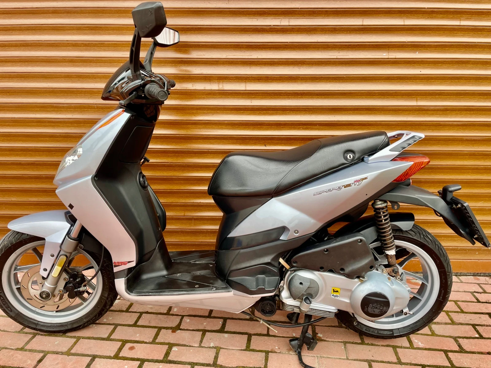 Aprilia Sr Sportcity 125 - изображение 8