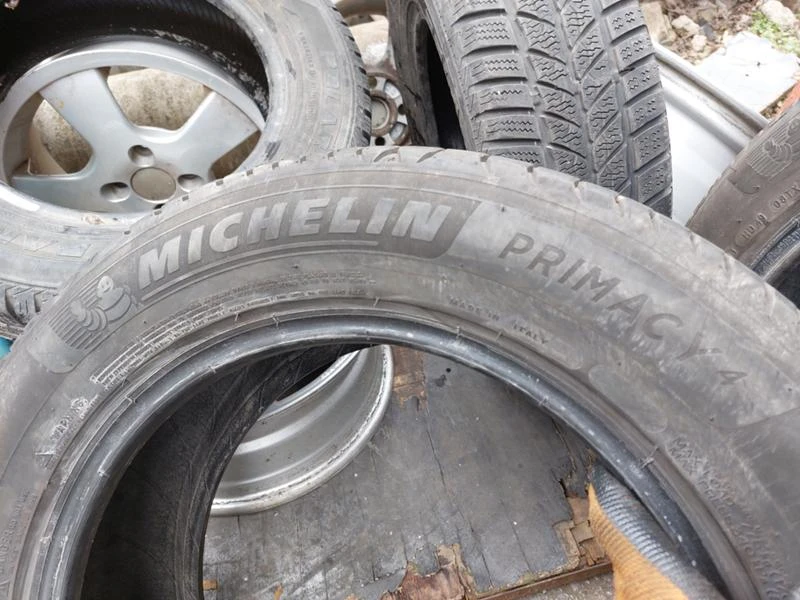 Гуми Летни 215/60R16, снимка 5 - Гуми и джанти - 36287545