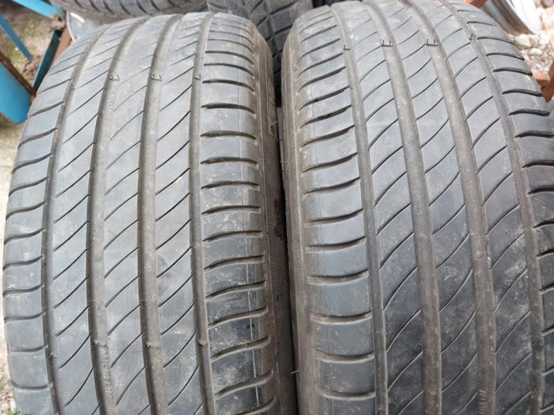 Гуми Летни 215/60R16, снимка 3 - Гуми и джанти - 36287545