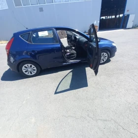 Hyundai I30 Хечбек, снимка 13