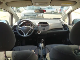 Обява за продажба на Honda Jazz 1.4 Автоматик ~10 000 лв. - изображение 8