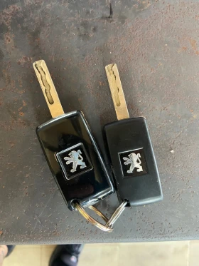 Peugeot 3008 1.6HDI  Head-Up | Mobile.bg    14